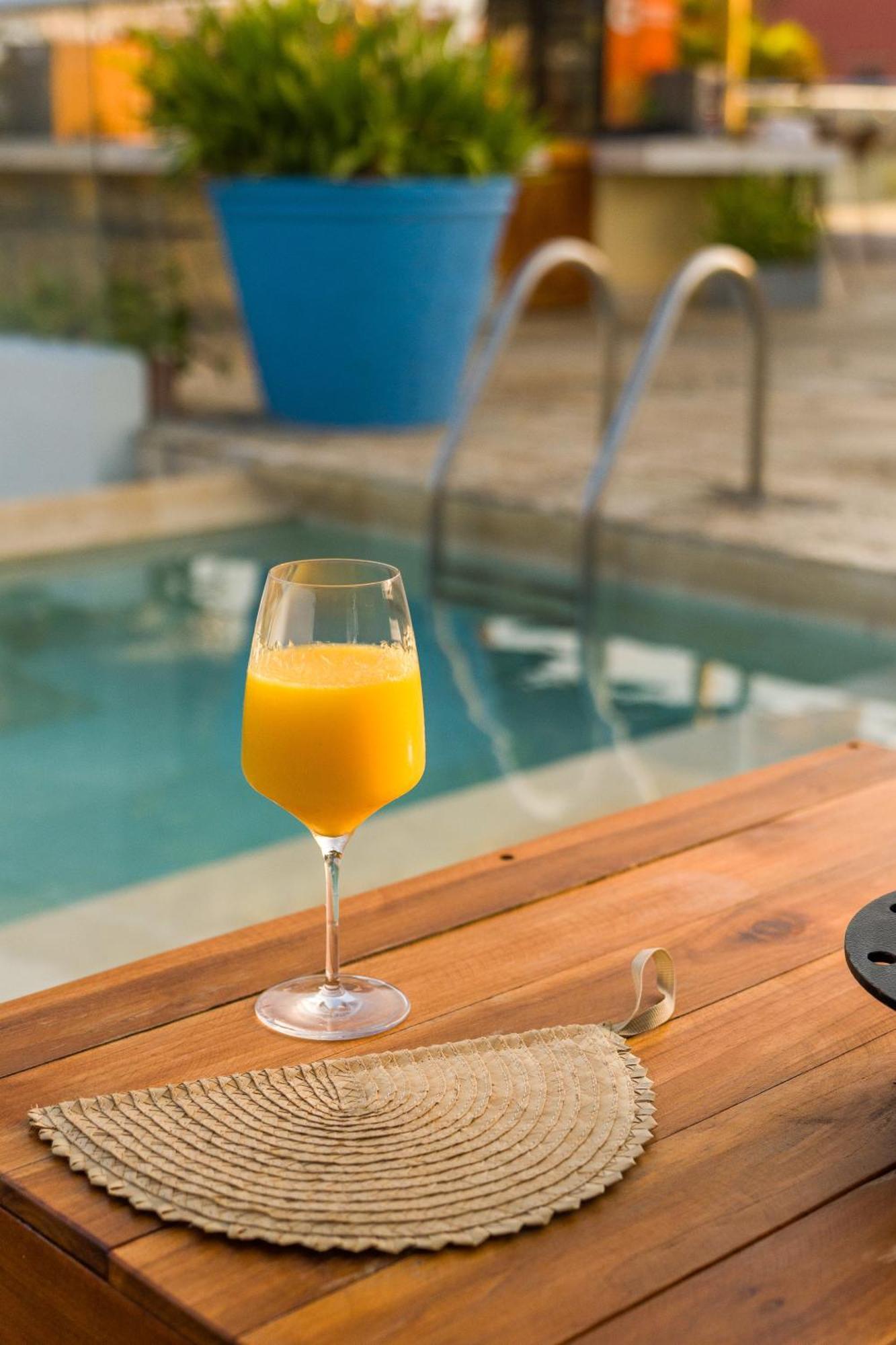 Nacar Cartagena, Curio Collection By Hilton