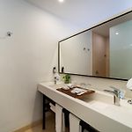 Nacar Hotel Cartagena, Curio Collection By Hilton
