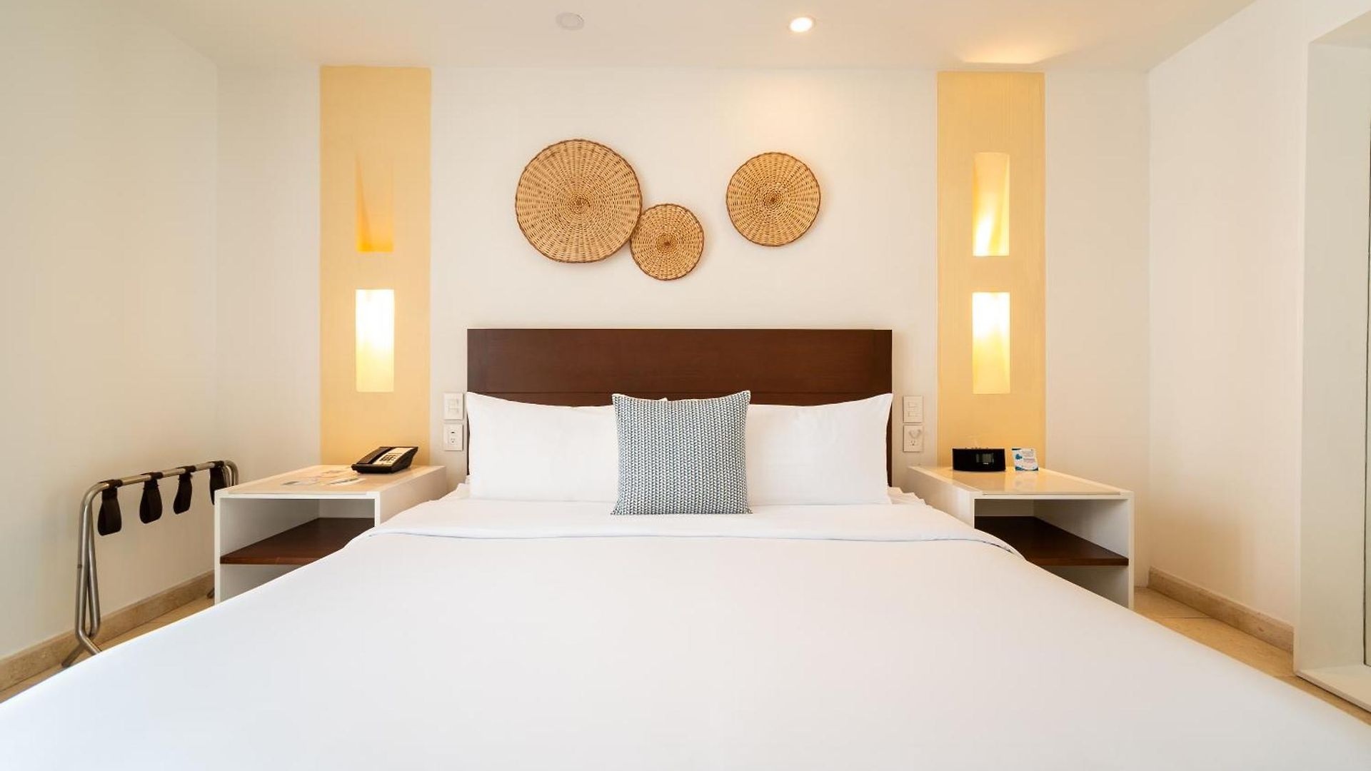 Hotel Nacar Cartagena, Curio Collection By Hilton 4*