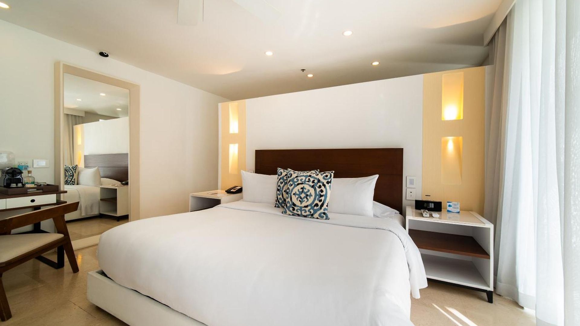 Nacar Cartagena, Curio Collection By Hilton 4*