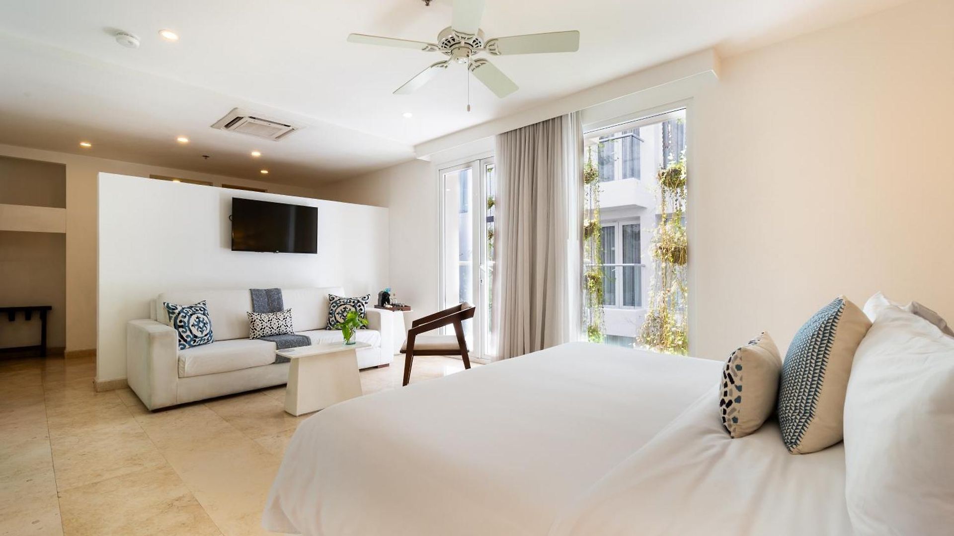 Hotel Nacar Cartagena, Curio Collection By Hilton