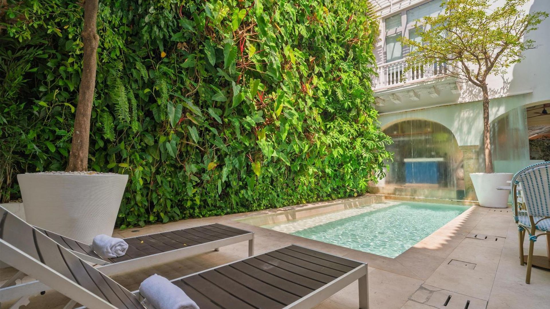 Nacar Cartagena, Curio Collection By Hilton 4*