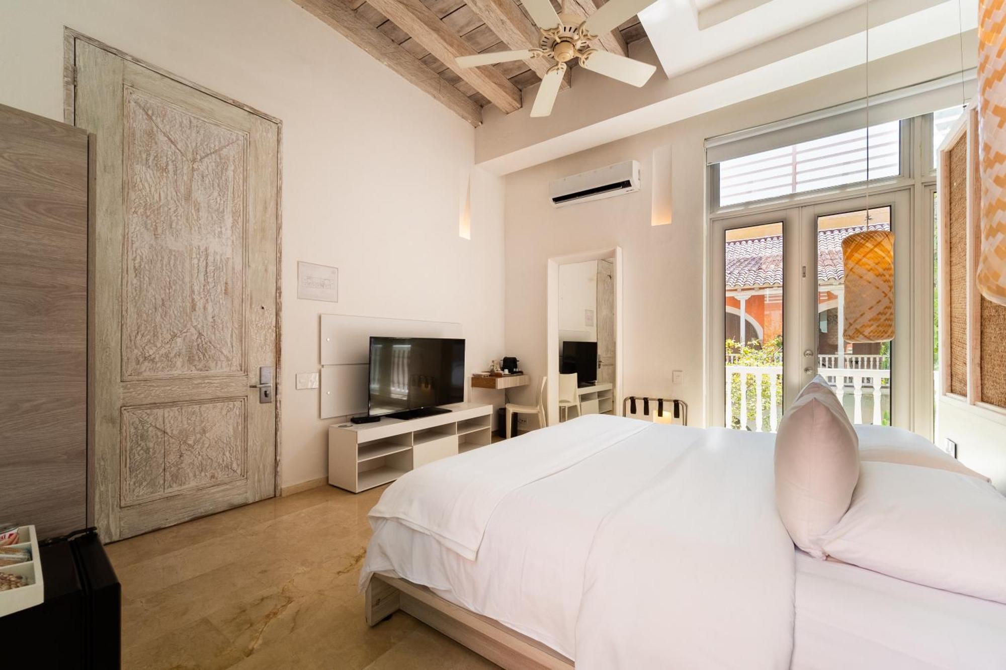 Hotel Nacar Cartagena, Curio Collection By Hilton Cartagena