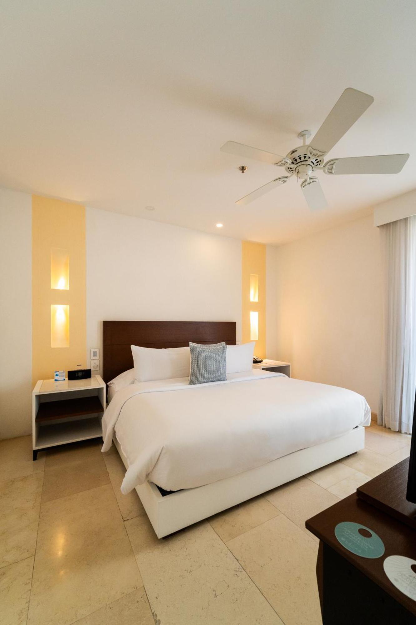 Hotel Nacar Cartagena, Curio Collection By Hilton Cartagena
