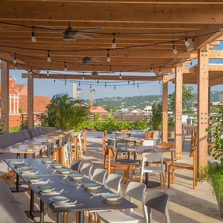 Nacar Cartagena, Curio Collection By Hilton