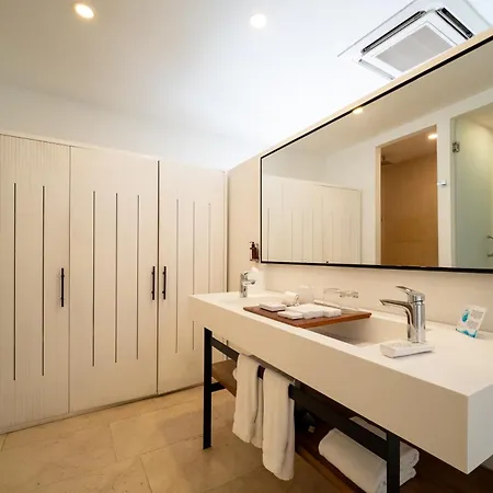 Nacar Cartagena, Curio Collection By Hilton Cartagena
