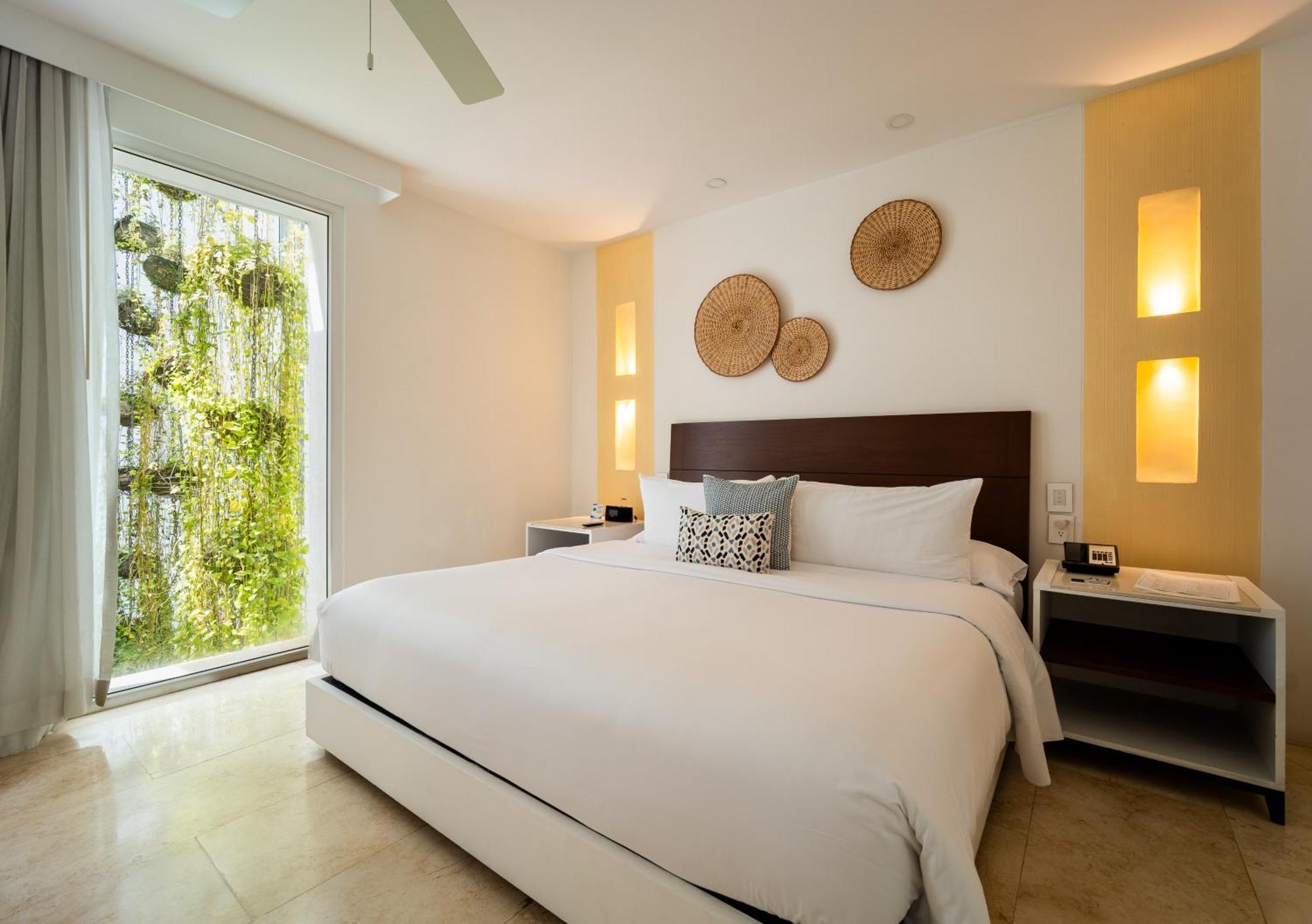 Nacar Cartagena, Curio Collection By Hilton 4*